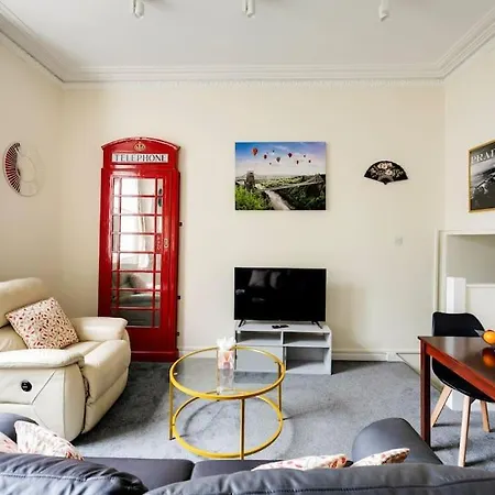 Clifton Nr Centre, Parking X 1, Garden Picnic Area 브리스틀