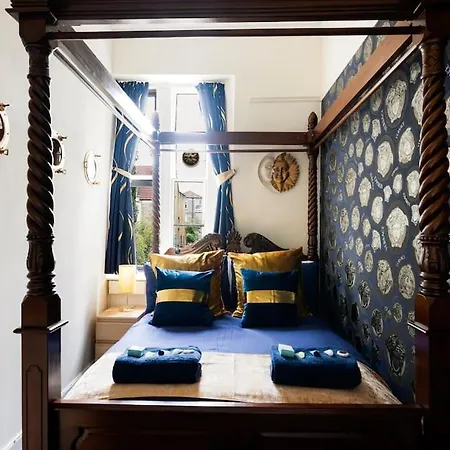 Appartement Clifton Nr Centre, Parking X 1, Garden Picnic Area