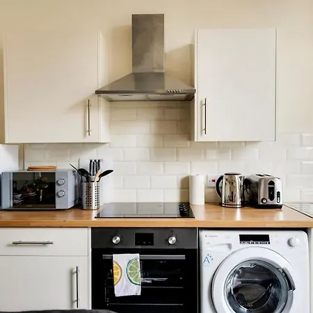 Clifton Nr Centre, Parking X 1, Garden Picnic Area Apartament