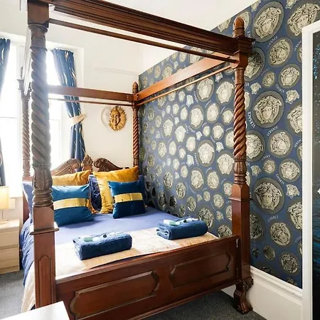 Appartement Clifton Nr Centre, Parking X 1, Garden Picnic Area