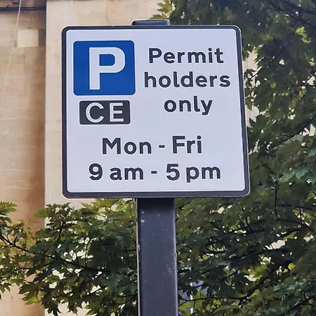 Clifton Nr Centre, Parking X 1, Garden Picnic Area Lejlighed *